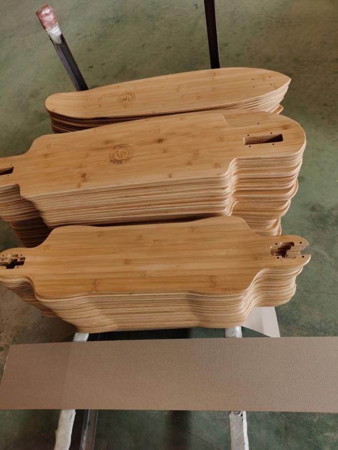 Fashion Style High Standard Quality Manufacturer Cheap Chinese Skateboard Adult 4