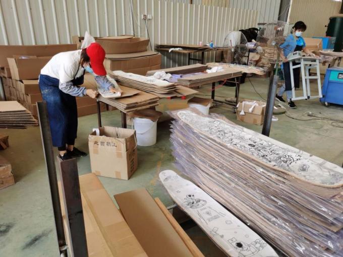 Fashion Style High Standard Quality Manufacturer Cheap Chinese Skateboard Adult 7