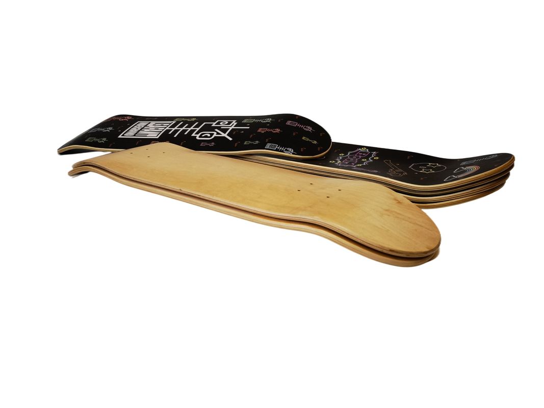 2024 Hot Sales Style 7 Ply Maple Custom Concave Double Kick Professional Long Board Skateboard